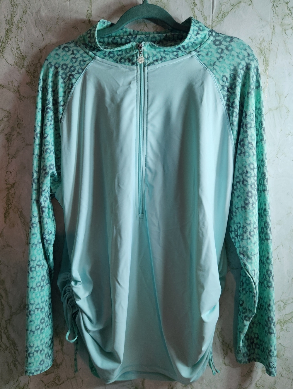 UV Skinz 1/2 Zip Long Sleeve Top